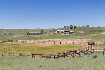 Image de Blazing Star - 100-acre Ranch Retreat\nPerfect House for Nature Lovers! \n