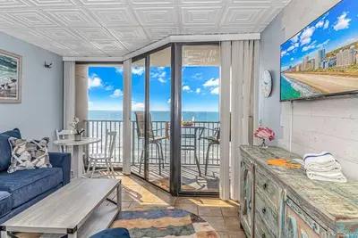 Image de Newly Renovated- Oceanfront 1 Bedroom Suite- Sand Dunes 2726