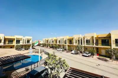 Image de Villa familiale aire de jeux piscine