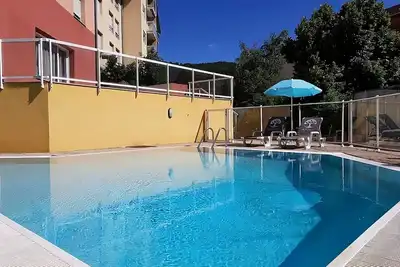 Image de Nature at Your Doorstep! Pets Allowed, Seasonal Swimming Pool!