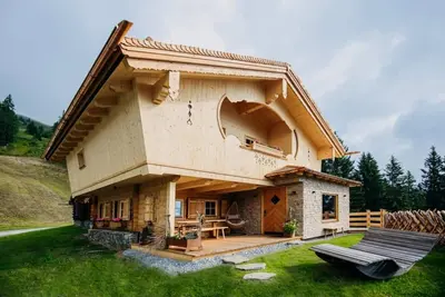 Image de Chalet bien-ĂŞtre directement sur la piste de ski