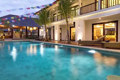 Image de Balinese Architecture, 6 Br Villa in Berawa