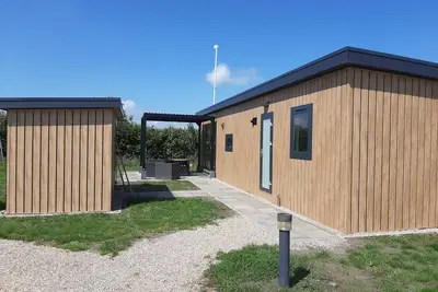 Image de Luxe chalet op minicamping in Waarde met sauna