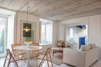 Alfama Modern Flats | 2-A by LovelyStay