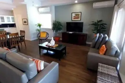 Image de Uprise Inn Compound