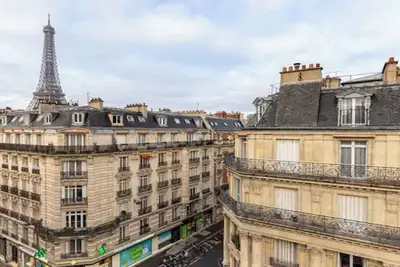 Image de Near Everywhere You Want To Be- High Floor With Eiffel Views-Rue Saint Dominique