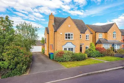 Image de 5 Bed+2. 5 Bath | Contractors+Groups |Free Parking!