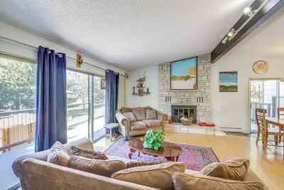 Image de Sustainable Sanctuary: Rattlesnake Valley Retreat