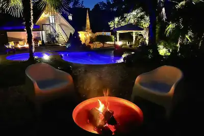 Atlanta Pools and Palms Paradise