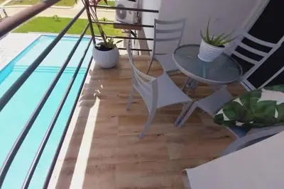 Image de Buccoo in 3d 2 bdrm condo w pool view