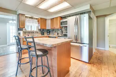 Image de Roscommon Vacation Rental Near Higgins Lake!