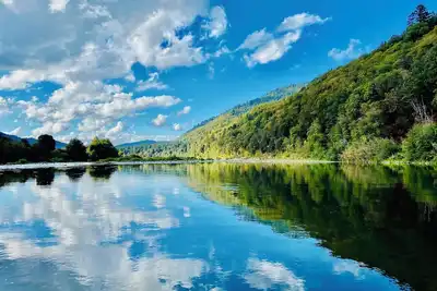 Image de Tranquility Riverview Cottage