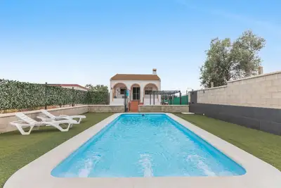 Image de Maison de vacances \"Casa Rural Montemayor\" avec piscine et terrasse privée