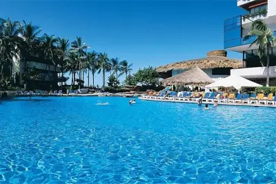 Image de Luxurious Two-Bedroom Suite at El Cid El Moro