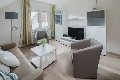 Image de Moderne und Trotzdem GemĂĽtlich 45 qm Ferienwohnung mit Balkon in SĂĽd-west-lage