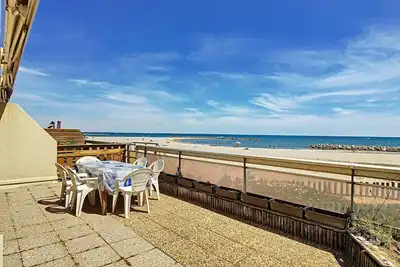 Image de Carnon: Apt Ff3, 8-10 pers, Accès Plage, Parking
