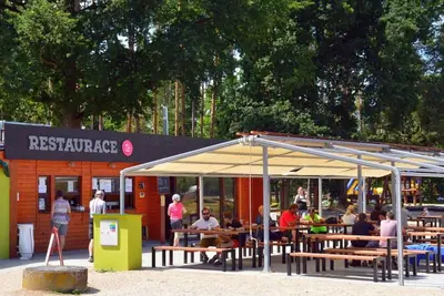 Image de Appartement dans une maison de vacances avec climatisation, Wifi, Tv, patio, animaux admis, parking