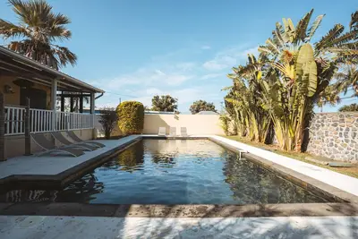 Image de Villa Coco, splendide piscine et son accès Pmr