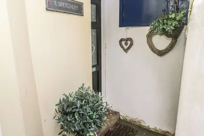 Image de Flat 1, pet friendly, country holiday cottage, with a garden in Tenby