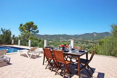 Image de Villa Ses Costes with private pool, garden and panoramic views of the mountains in Alaró