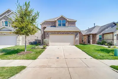 Modern Oasis Retreat In McKinney