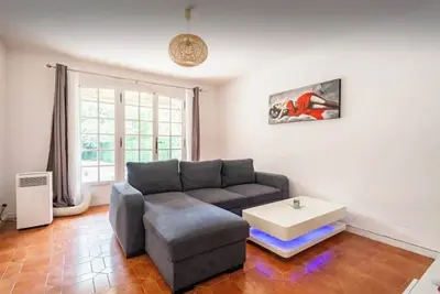 Image de Appartement Avec Grand Jardin