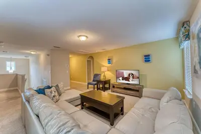 Image de Solterra Resort Villa, Near Orlando and Disney. Pool Spa & Pool. Pet friendly!