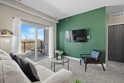 Image de King Bed | Garage | Huge Gym | & More!