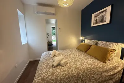 Image de Gîte calme en plein centre de Moulins avec terrasse privative et tout confort inclus