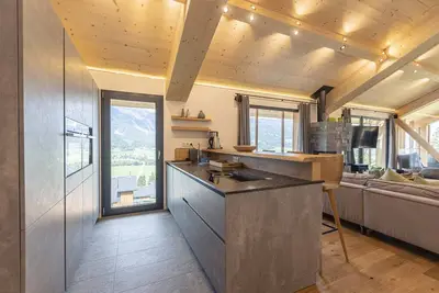 Image de Chalet with 5 bedrooms and sauna