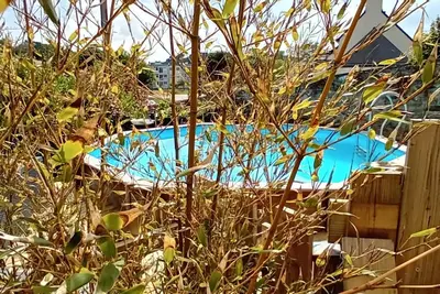 Image de Maison au Port de Tréboul Avec Piscine et Spa