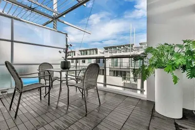 Image de Princess Wharf w/ Balcony