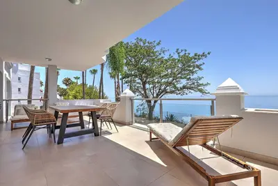 Image de Renovated apartment Cadiz: with big balcony and sea view