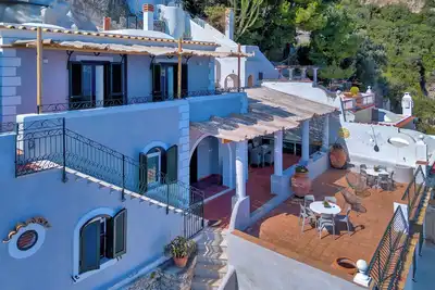 Image de Villa Cerasella with large terrace Sea View