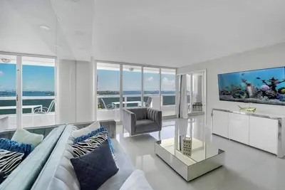 Image de Velvet Sky! (3 bedroom condo)