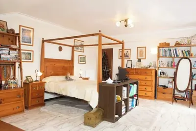 Workvilla, 17m Downtown, 29 ppl