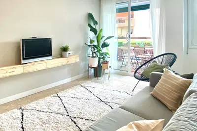 Image de Beautiful Beach apartment with Pool and Ac! with sea view