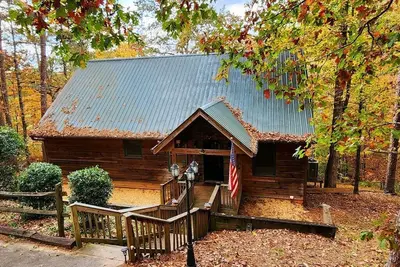 Image de Hot Tub Family Pet-friendly Cabin in Coosawattee River Resort Ellijay Ga