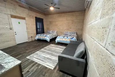 Image de Enjoy Lake Alan Henry in Justiceburg Texas in one of our 5 Bungalows