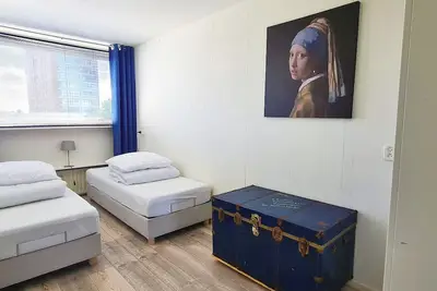 Image de \t\nComplete 3 bedr wonderful Getaway available in a perfect location in Leiden!