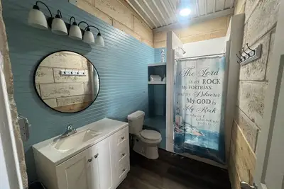 Image de Enjoy Lake Alan Henry in Justiceburg Texas in one of our 5 Bungalows