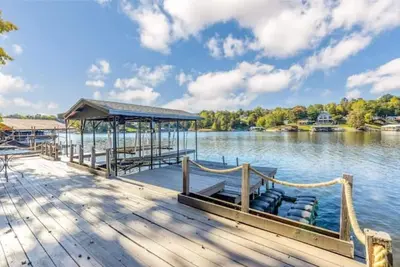 Image de 15 mins from Ark Encounter! The Happy Lake Cottage