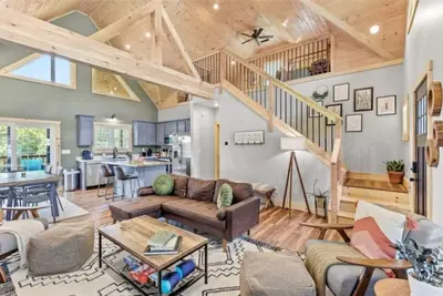 Image de Atv Trailer Parking/New/5 min to Natural Bridge