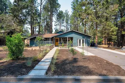 Image de Westside Bend: Walk to Eateries & Downtown!