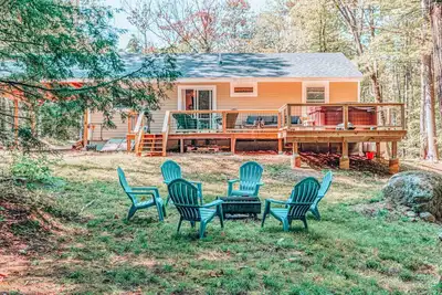 Image de Plays well with others!