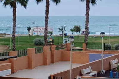 Image de Neon- Precioso Apartamento con Vistas al mar 🌊
