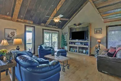 Image de Sunset & Starry Retreat - Hot Tub, Game Room, Fire Pit, Pet Friendly
