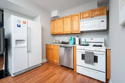 Image de Chic Silver Spring Loft Near Metro, Dining & Shops – Walk Everywhere