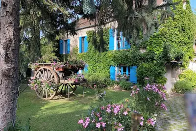 Image de Romantic Mill Filled with Charm with Easy Drive to Paris