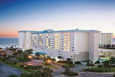Image de 1 Bedroom Suite w/ Kitchenette, on Destin Beach, Majestic Sun Resort! !